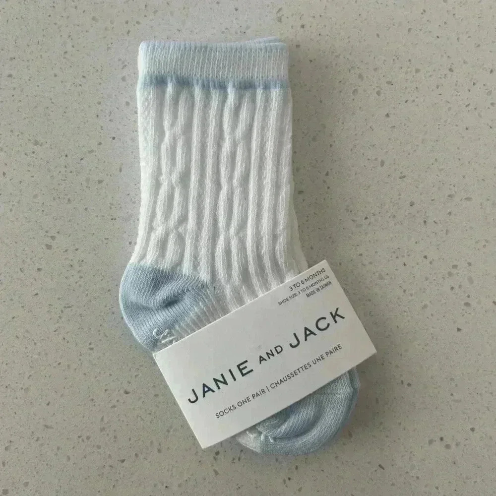 JANIE AND JACK | Cable Knit Tube Socks | White & Baby Blue | Size 3–18M